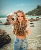 Amina
